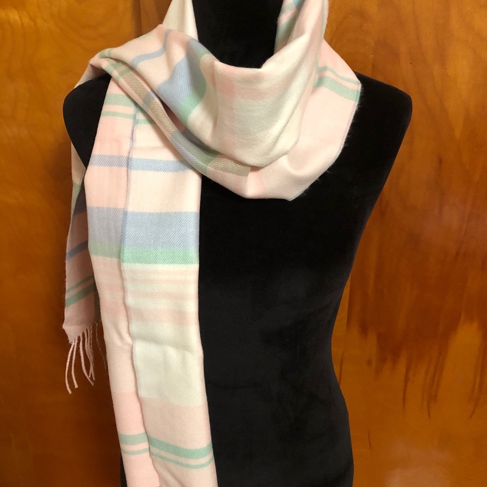Croft and Barrow Scarf